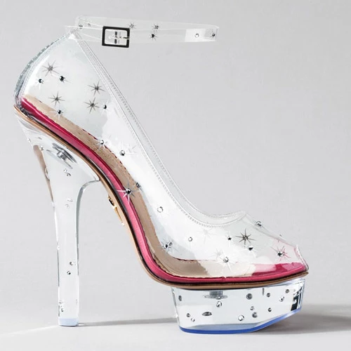 9 σχεδιαστές δημιουργούν τα ονειρικά παπούτσια της Σταχτοπούτας!  - εικόνα 2