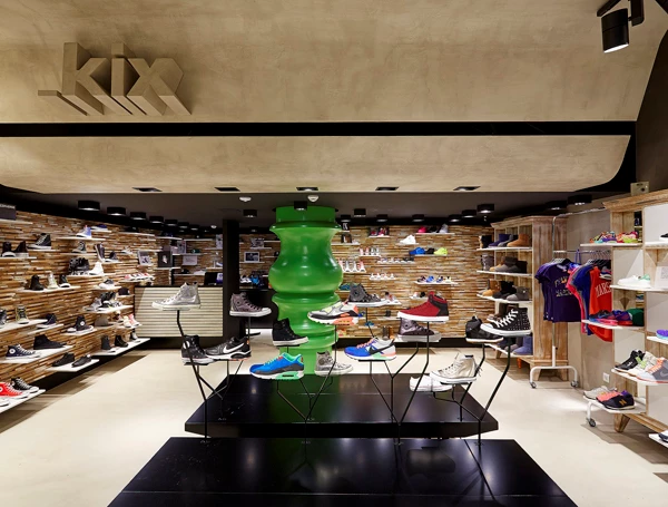 Sneaker-lover βρήκες το concept-store που θα αγαπήσεις - εικόνα 3