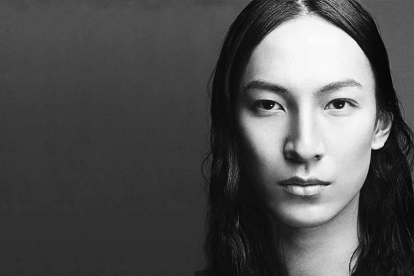 Alexander Wang x H&M: Το ντεμπούτο στην πασαρέλα στη Νέα Υόρκη