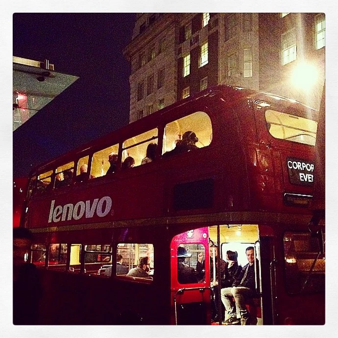 Αποκλειστικό: Στο launching των Lenovo Yoga στο Λονδίνο