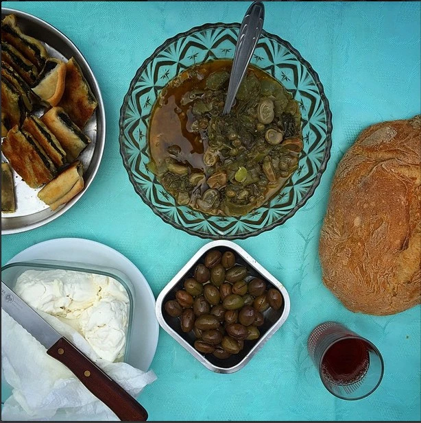 Ο Jamie Oliver βρίσκεται στην Ελλάδα και απολαμβάνει το φαγητό - εικόνα 3