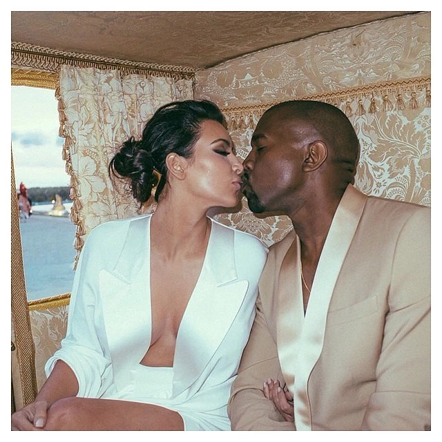 Kim Kardashian - Kanye West: Ακόμα περισσότερες φωτογραφίες από το γάμο τους