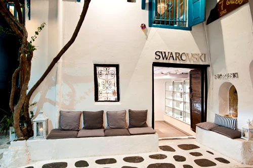 Το νέο κατάστημα Swarovski άνοιξε τις πόρτες του στη Μύκονο
