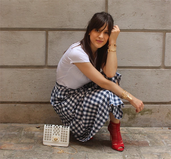 Μiss Chic: Τα outfits της εβδομάδας και τα νέα καλοκαιρινά αγαπημένα της fashion blogger - εικόνα 4