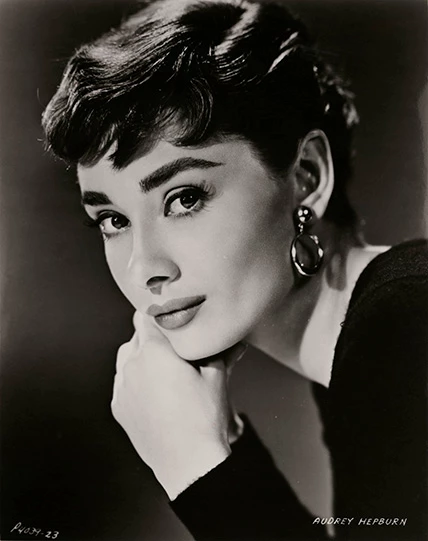 Audrey Hepburn: Σπάνιες ή αδημοσίευτες φωτογραφίες της στην έκθεση Portraits of an Icon - εικόνα 4