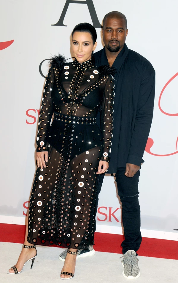 Kim Kardashian: Το εξώφυλλο μετά την ανακοίνωση της δεύτερης εγκυμοσύνης της - εικόνα 2