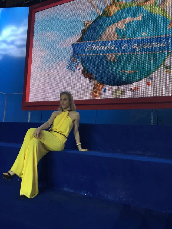 Ντορέττα Παπαδημητρίου: Tι φόρεσε στην πρεμιέρα του "Ελλάδα, σ' αγαπώ" - εικόνα 2