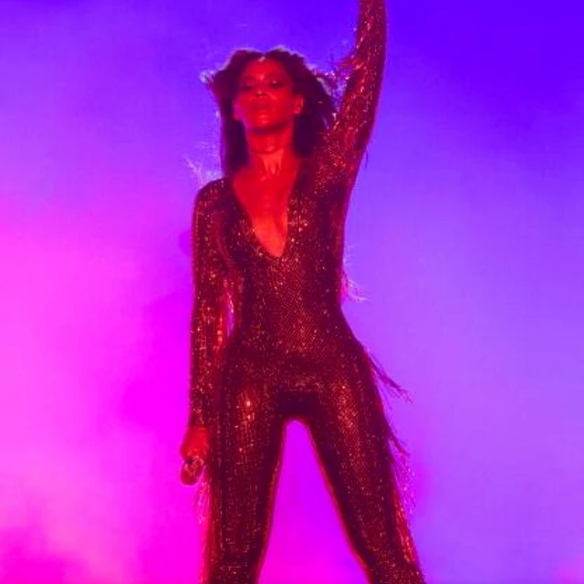 ΒΙΝΤΕΟ: H Beyonce στη σκηνή με Vrettos Vrettakos - εικόνα 4