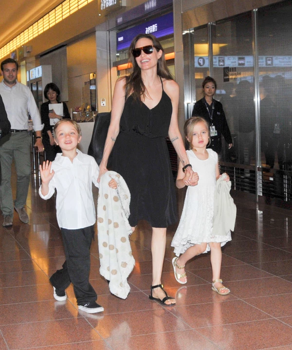Angelina Jolie: Ταξίδι στην Ιαπωνία μαζί με τα παιδιά - εικόνα 3