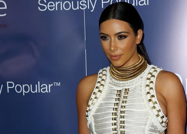 Kim Kardashian: Η εμφάνισή της στις Κάννες - εικόνα 3