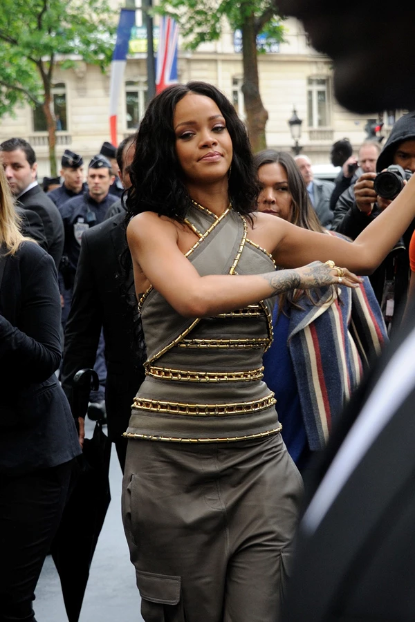 H Rihanna στο λανσάρισμα του νέου της αρώματος, Rogue - εικόνα 3