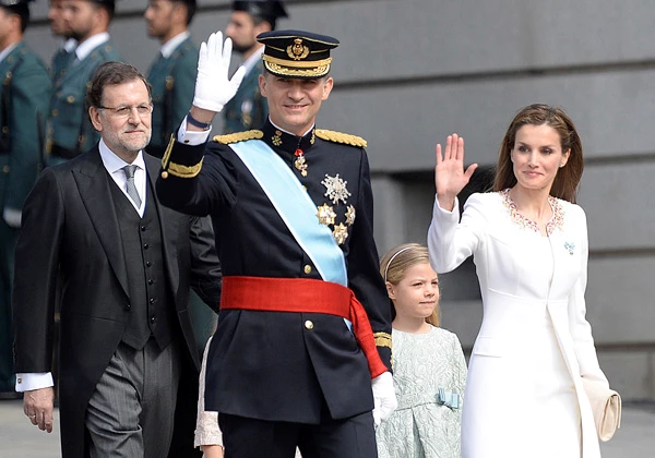 O Πρίγκιπας Felipe και η Letizia χρίστηκαν νέοι βασιλείς της Ισπανίας - εικόνα 2