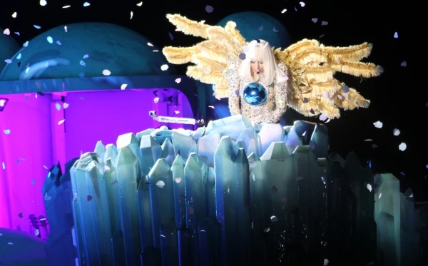 Όσα πρέπει να ξέρεις για τη μεγάλη συναυλία της Lady Gaga
