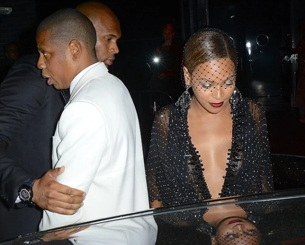 Video: H άγρια επίθεση της Solange Knowles στον Jay Z - εικόνα 3