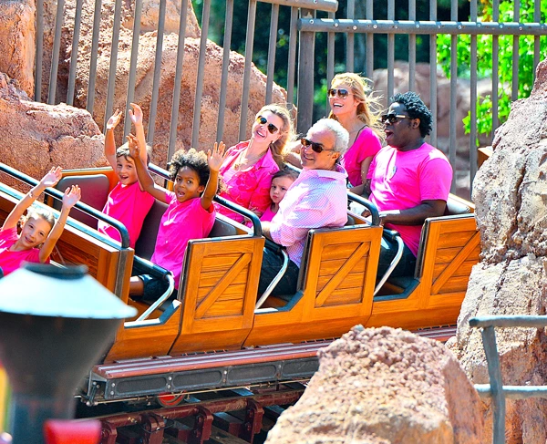 Η Heidi Klum και ο Seal με τα παιδιά τους στη Disneyland - εικόνα 4