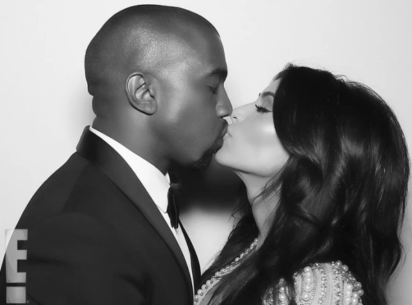 Kim Kardashian - Kanye West: Οι πρώτες επίσημες φωτογραφίες του γάμου - εικόνα 5