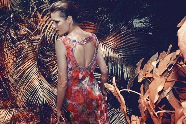 Η Yasmin Le Bon επιστρέφει ως μούσα των Monsoon - εικόνα 10