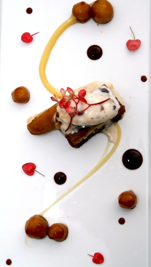 O Γιάννης Μανίκης, executive chef του εστιατορίου Galaxy του Hilton, μοιράζεται μαζί μας τα μυστικά της κουζίνας του - εικόνα 2