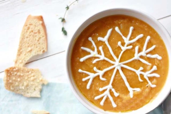 Σούπα με μανιτάρια, λαχανικών, βελουτέ ρεβιθιού, ψαρόσουπα | 4 τέλειες εκδοχές της σούπας για τις κρύες μέρες - εικόνα 2