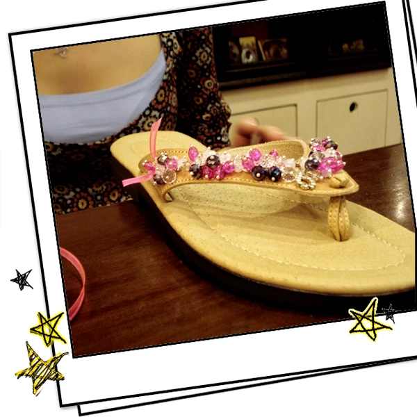 DIY: Φτιάξε μόνη σου καλοκαιρινά σανδάλια! - εικόνα 9