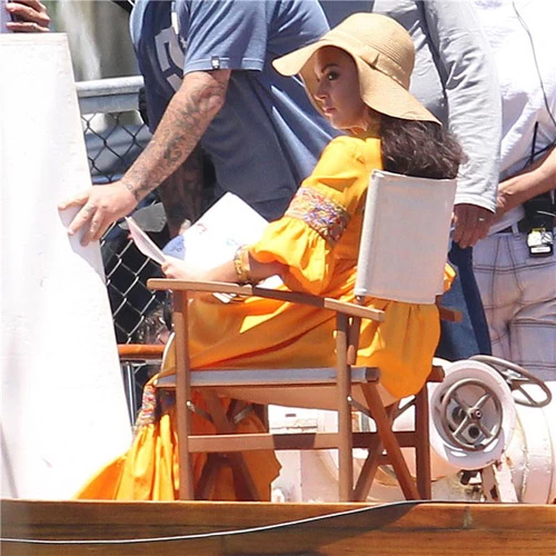 Περισσότερες φωτογραφίες της Lindsay Lohan ως Elizabeth Taylor! - εικόνα 2