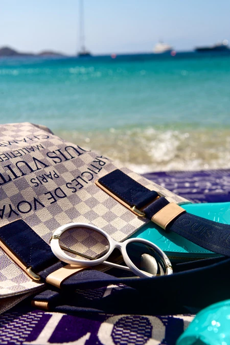 POP UP! Louis Vuitton pop-up store, Mykonos – Greece » Retail