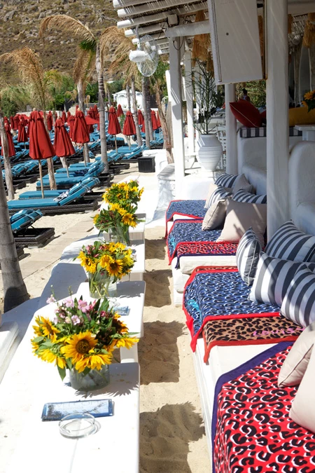 POP UP! Louis Vuitton pop-up store, Mykonos – Greece » Retail