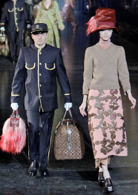 Paris Fashion Week: Στο show του Louis Vuitton - εικόνα 3